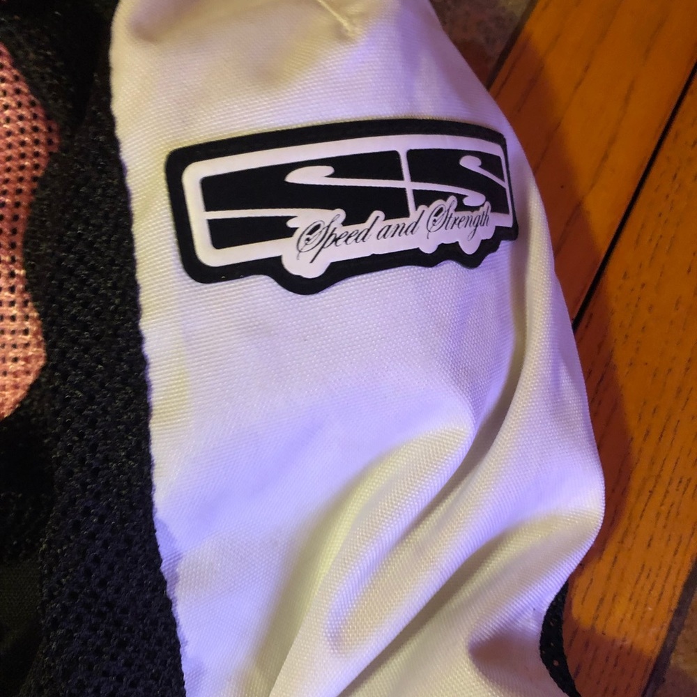 Speed and Strength Ladies Riding Jacket - Picture 5 of 5